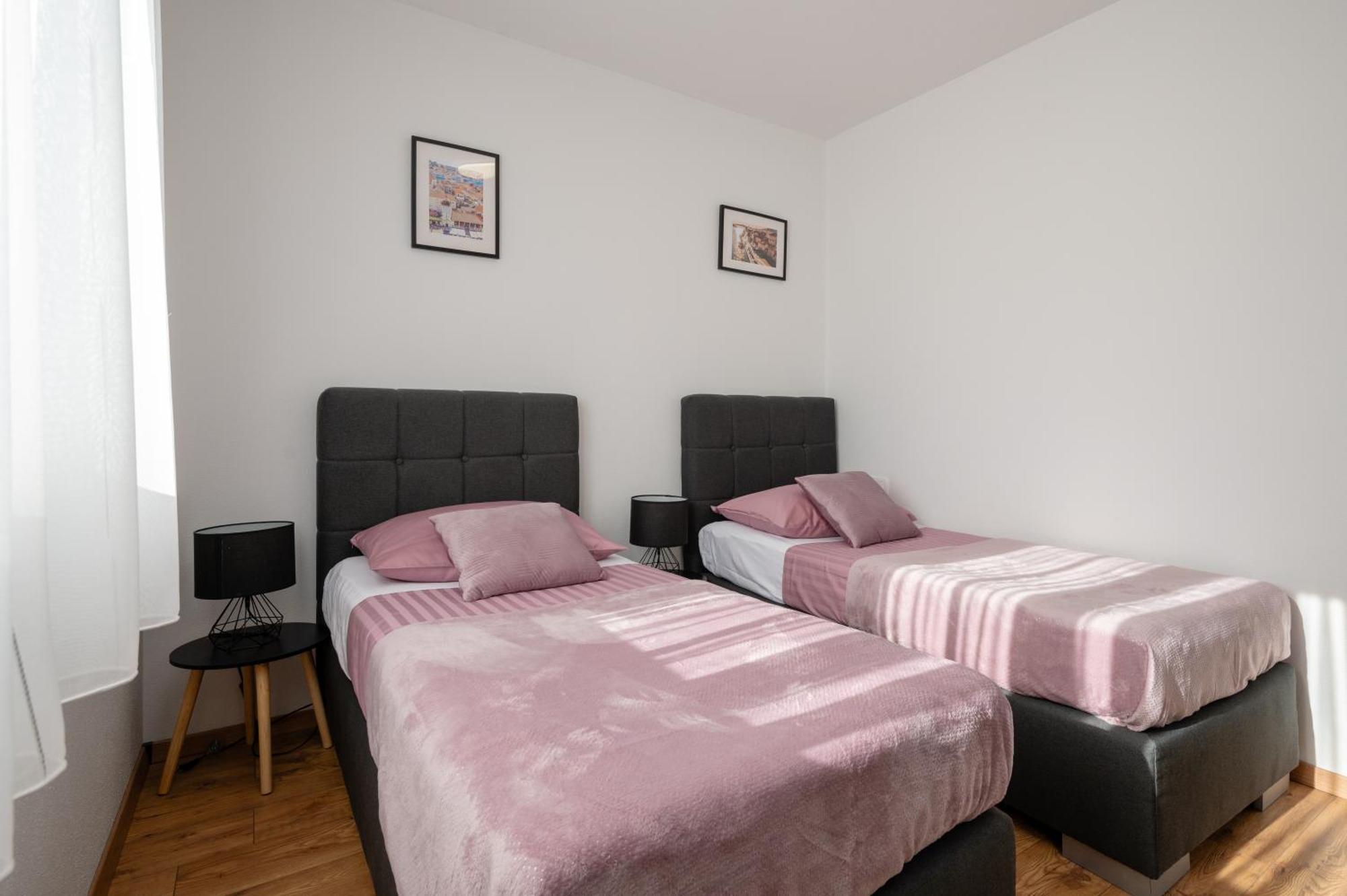 Apartment Ivi Trogir Ngoại thất bức ảnh