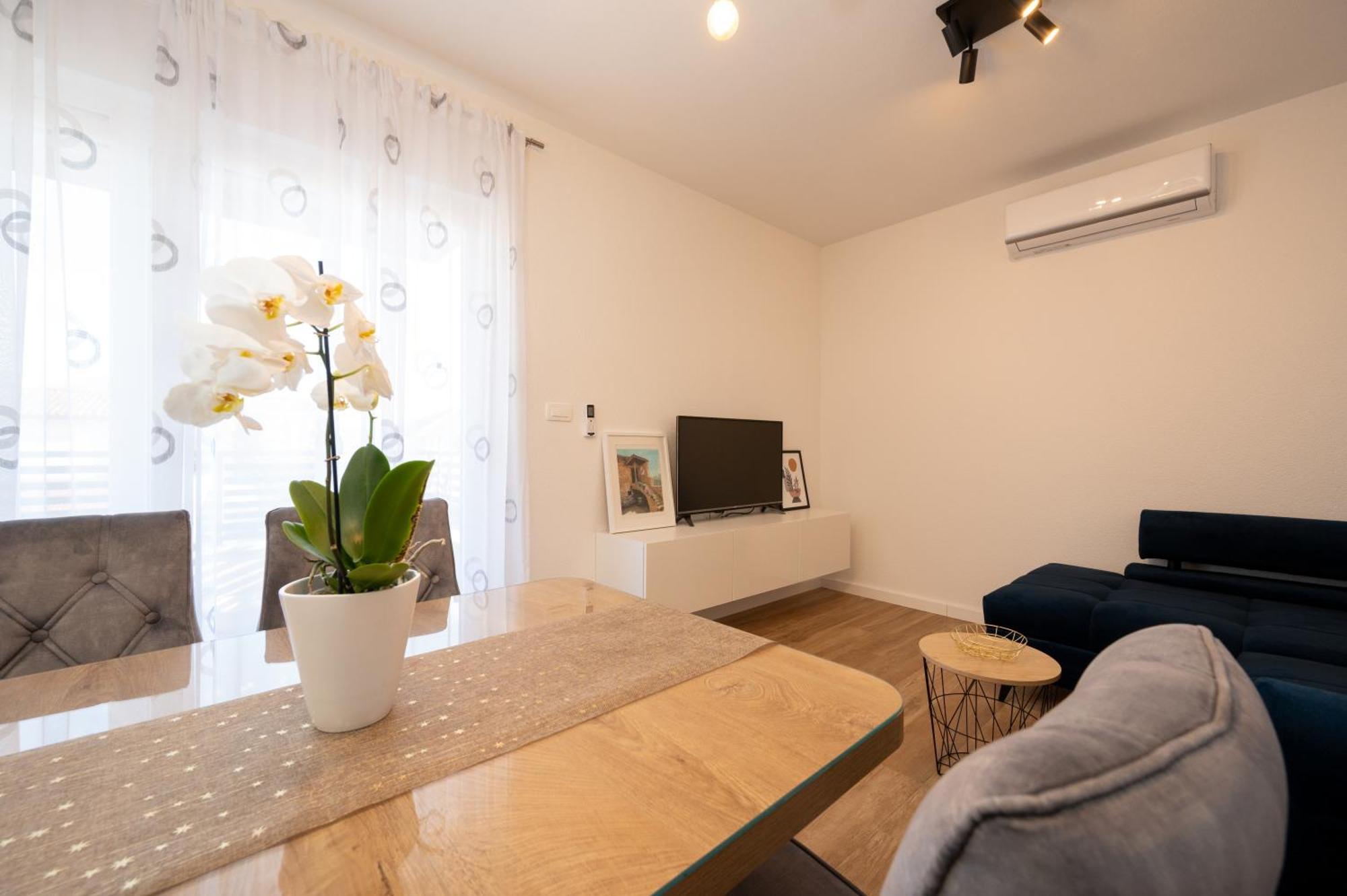 Apartment Ivi Trogir Ngoại thất bức ảnh