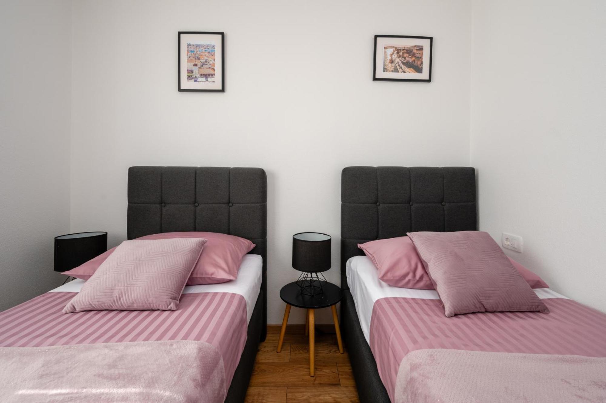 Apartment Ivi Trogir Ngoại thất bức ảnh